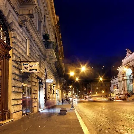 Esposizione Szálloda 3*