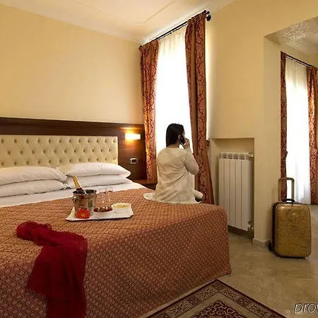 Esposizione Szálloda 3*